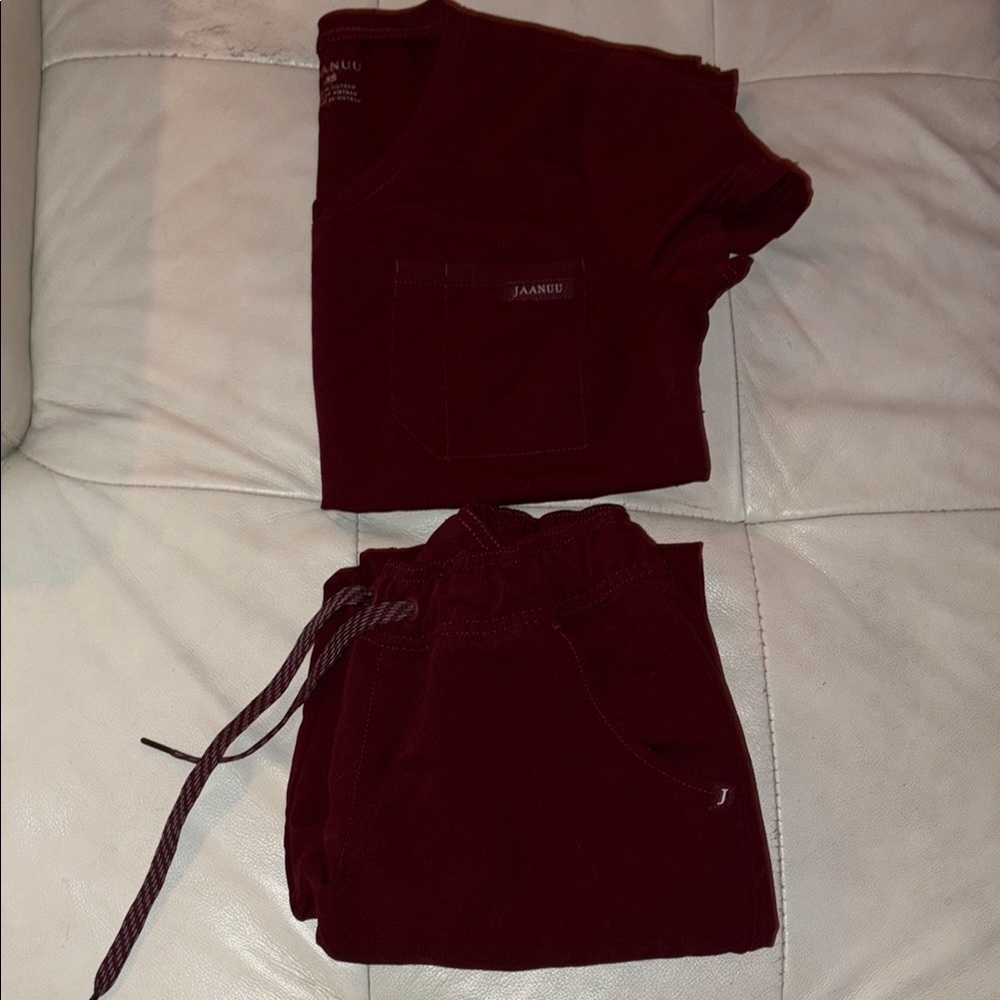 Jaanuu Women's Scrub Top and Jogger Pants